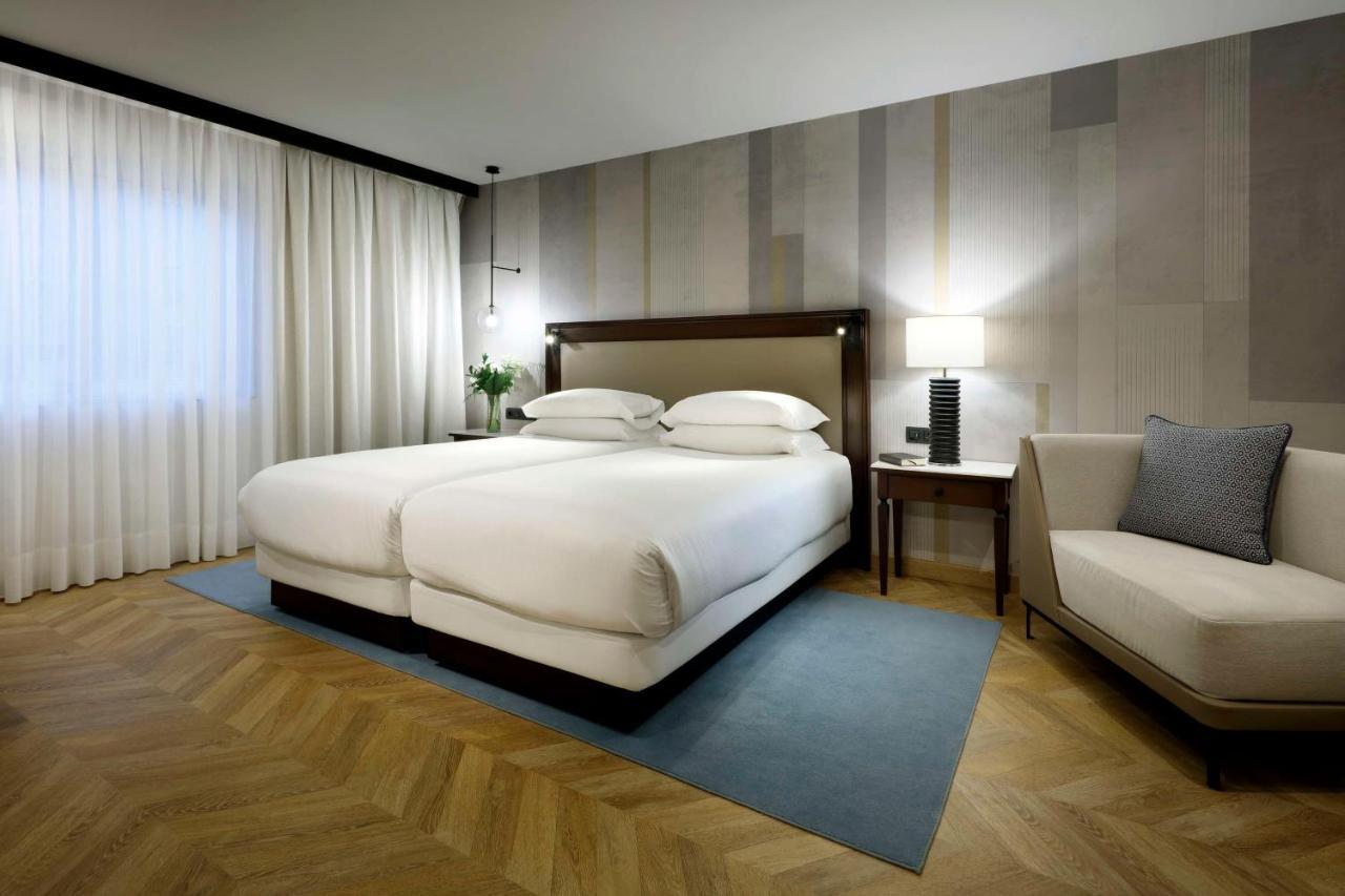 Hotel Hyatt Regency Hesperia Madrid Esterno foto