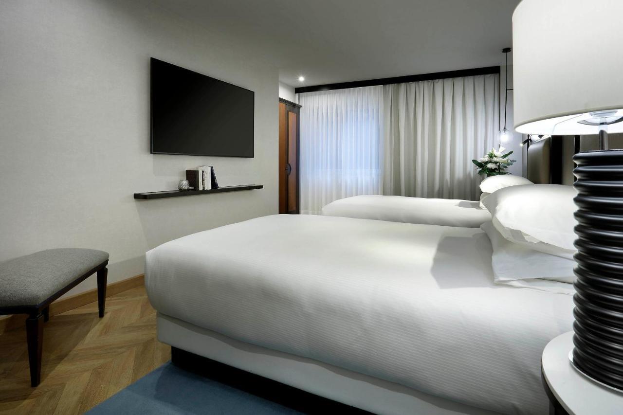 Hotel Hyatt Regency Hesperia Madrid Esterno foto