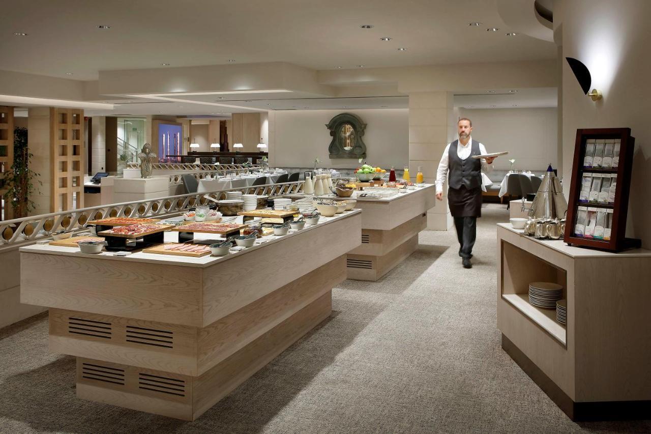 Hotel Hyatt Regency Hesperia Madrid Esterno foto